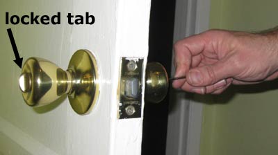 How To Unlock A Door With A Twist Knob Lock Youtube