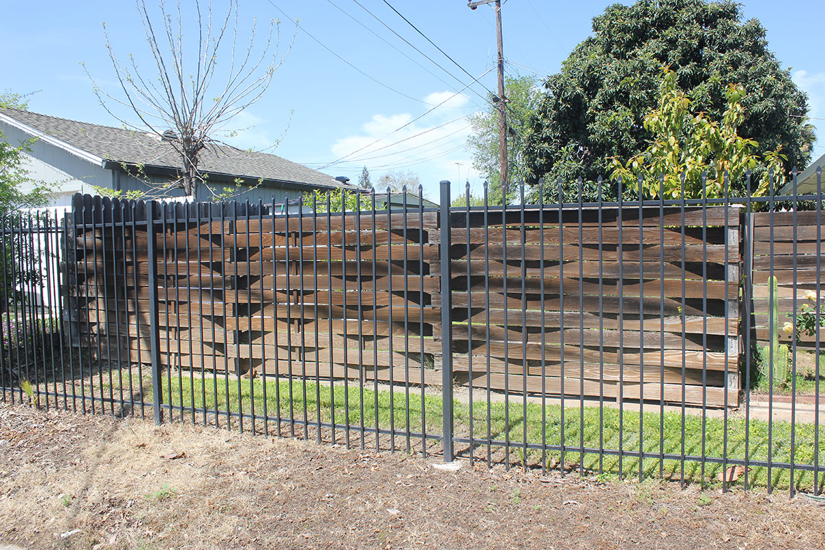 Horizontal Fencing