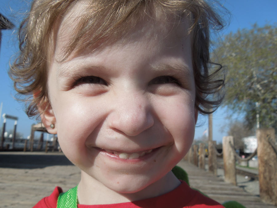 3 year old girl non-smoker