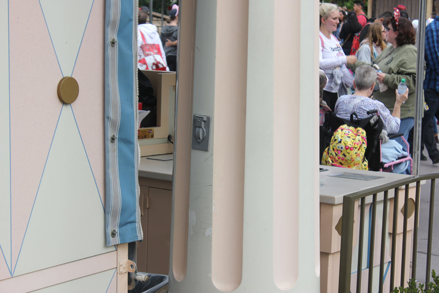 Power Outlets  at Disneyland