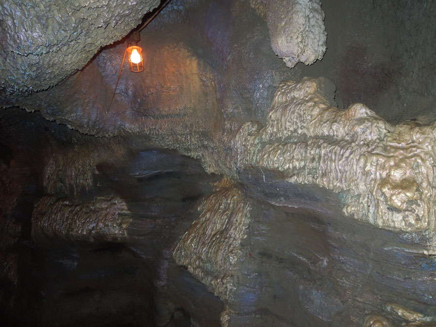 Disneyland Indiana Jones Ride