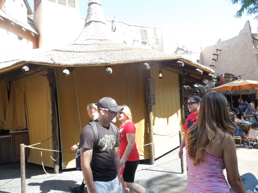 Disneyland Adventureland: North Side