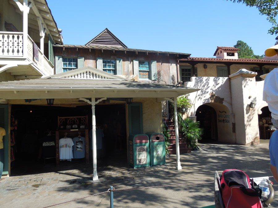 Disneyland Adventureland: North Side