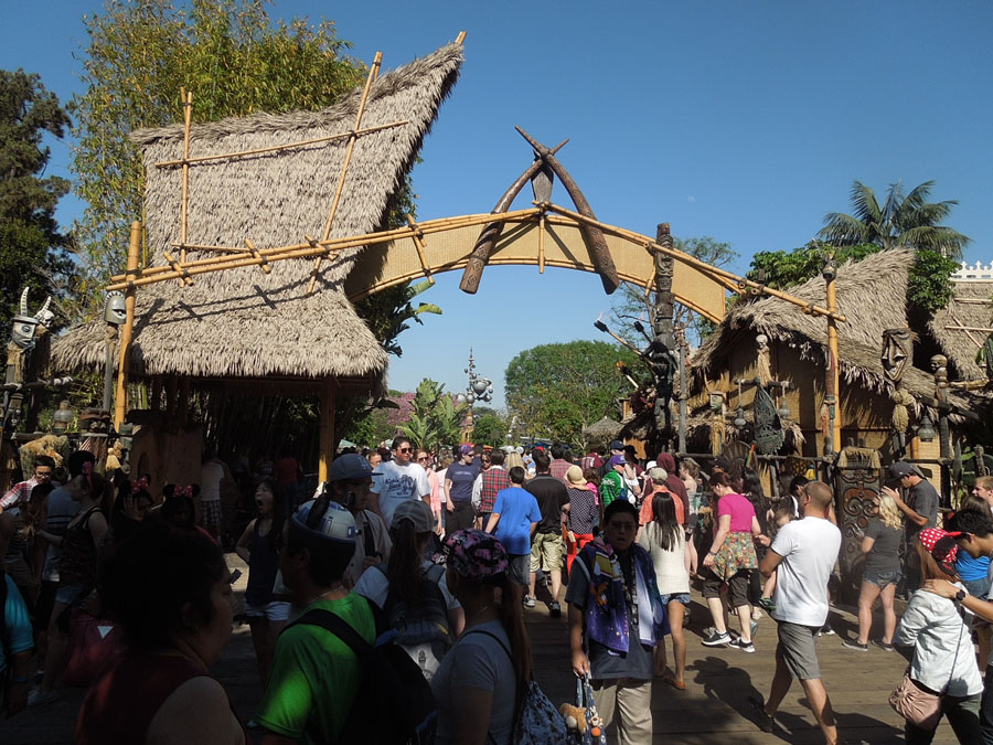 Disneyland Adventureland: North Side
