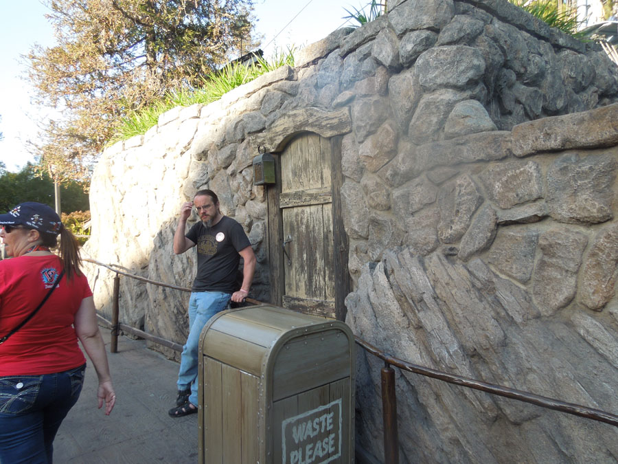 Disneyland Critter Country Riverside Picture