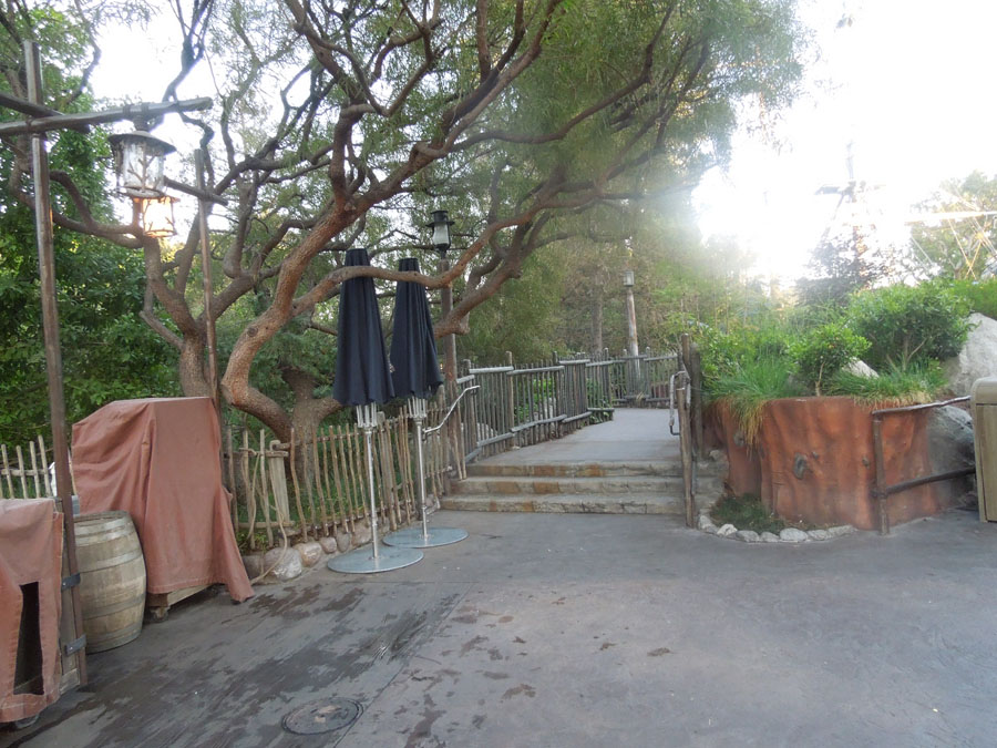 Disneyland Critter Country Riverside Picture