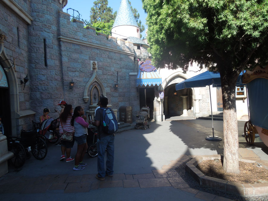 Disneyland Fantasyland Castle Picture