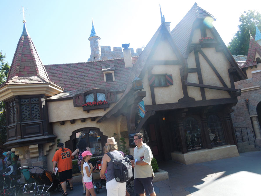Disneyland Fantasyland Courtyard Picture
