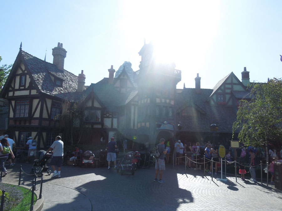 Disneyland Fantasyland Courtyard Picture