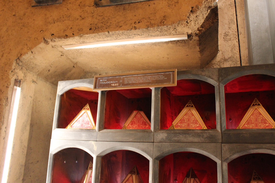 Den of Antiquities in Galaxy's Edge