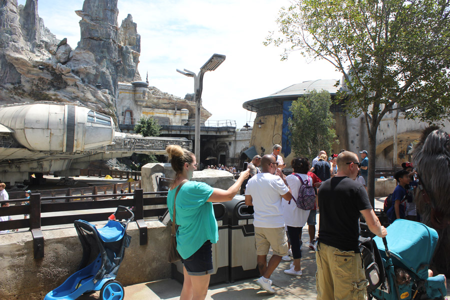 Docking Bay 7 in Galaxy's Edge