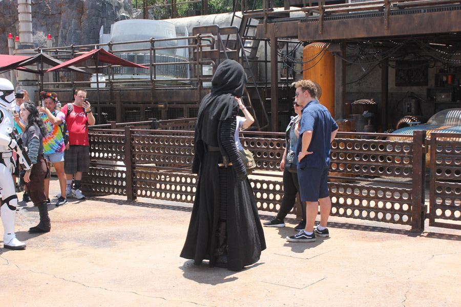 Droid Depot in Galaxy's Edge