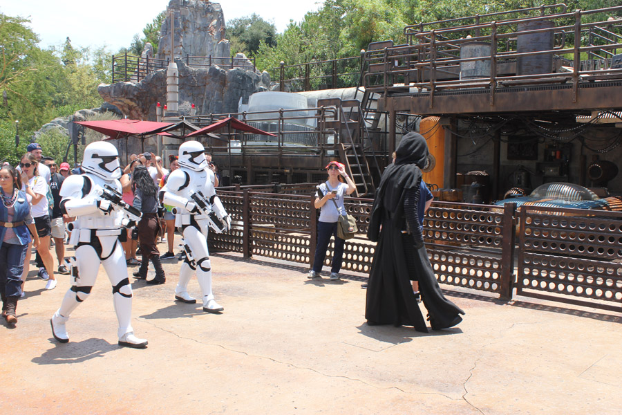 Droid Depot in Galaxy's Edge