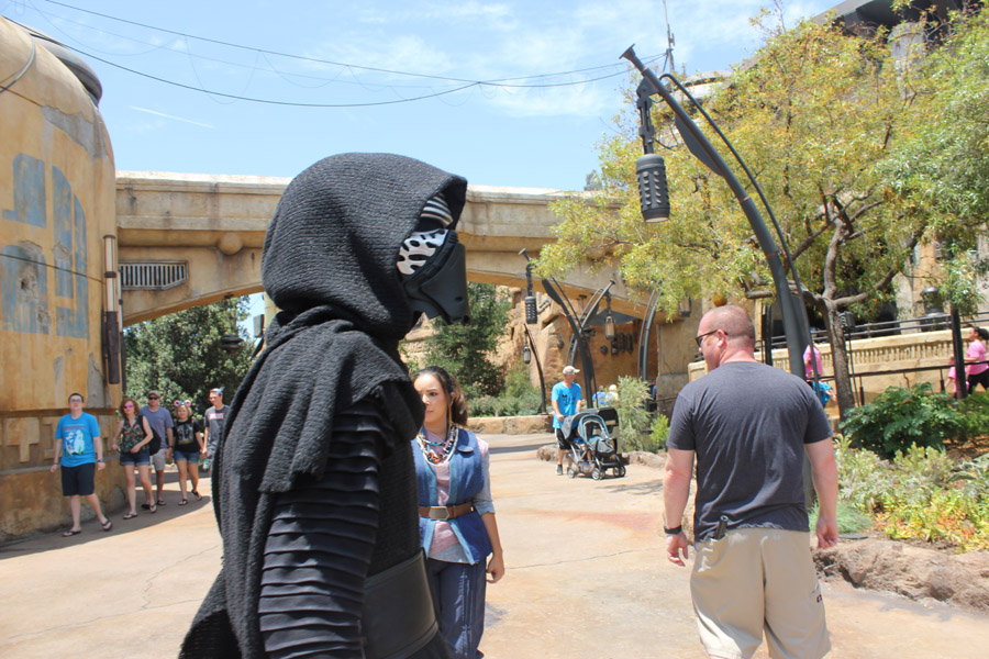 Droid Depot in Galaxy's Edge