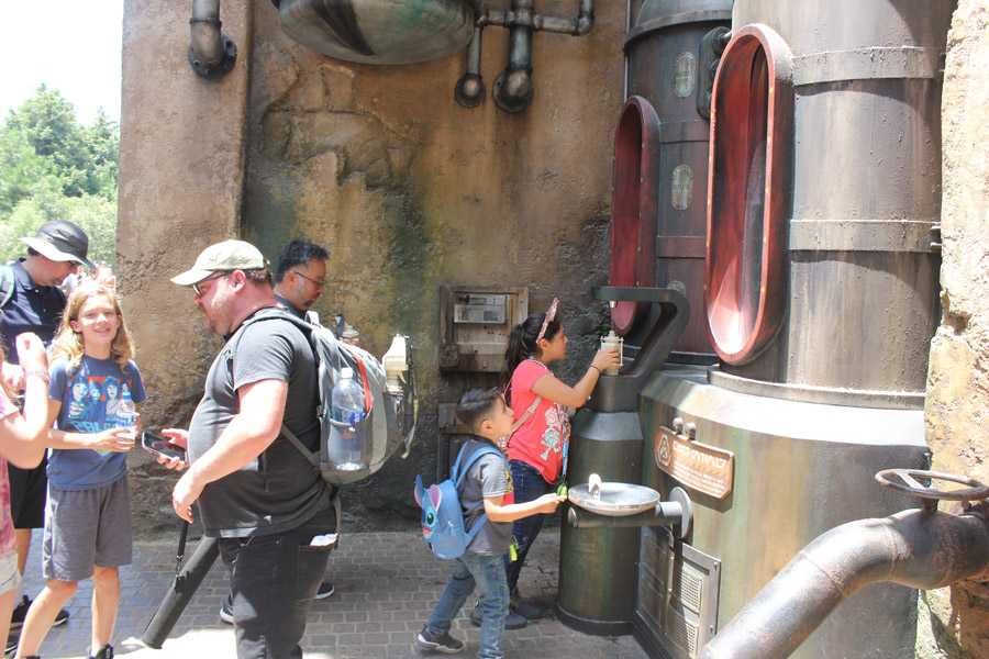 Bazaar of Shops in Galaxy's Edge