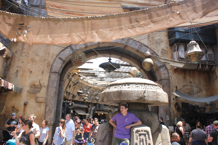 Bazaar of Shops in Galaxy's Edge