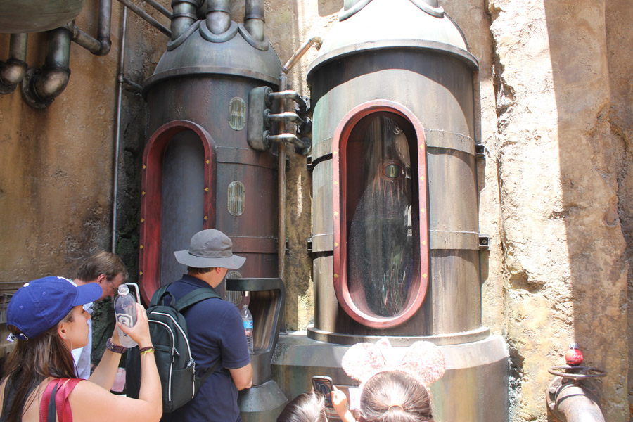 Bazaar of Shops in Galaxy's Edge