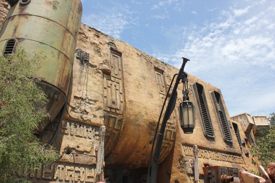 Bazaar of Shops in Galaxy's Edge