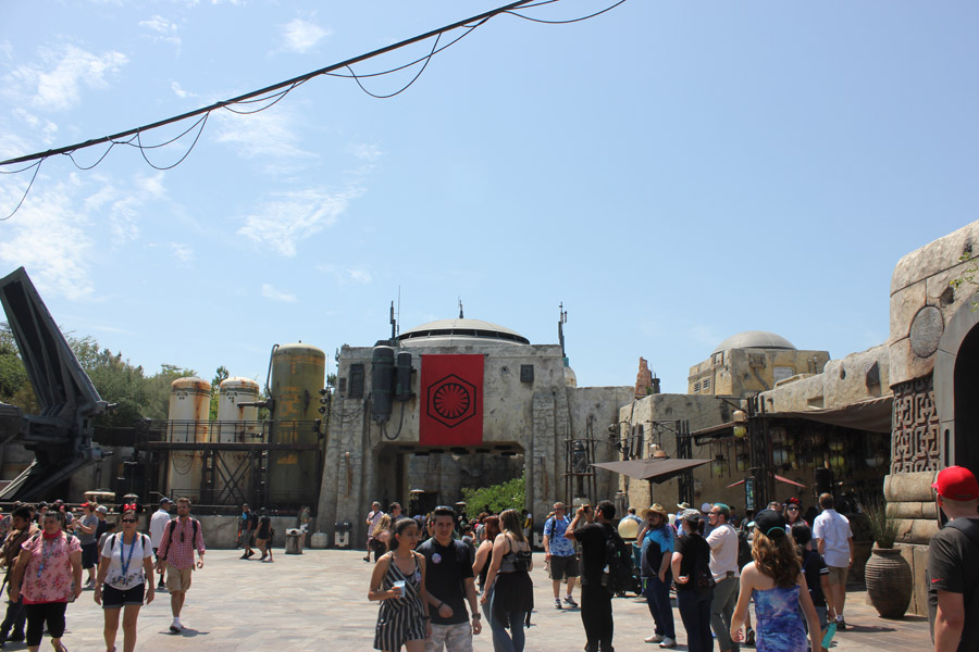Milk Stand in Galaxy's Edge