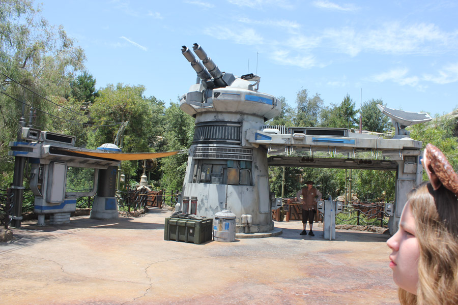 Resistance Sector in Galaxy's Edge