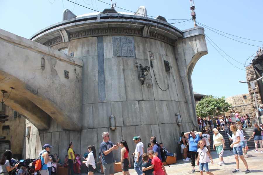 Smuggler's Run in Galaxy's Edge