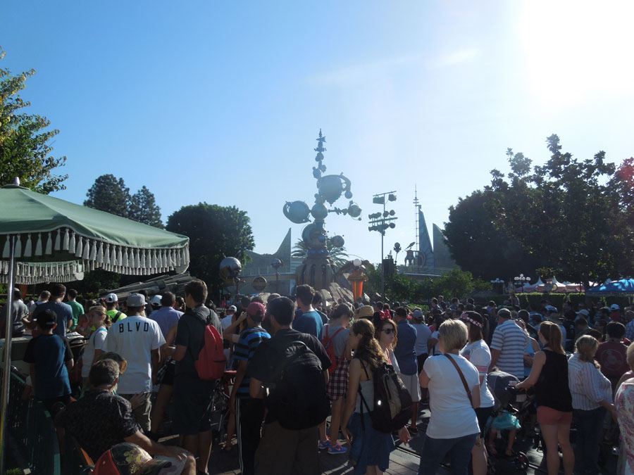 Disneyland Center Circle Picture