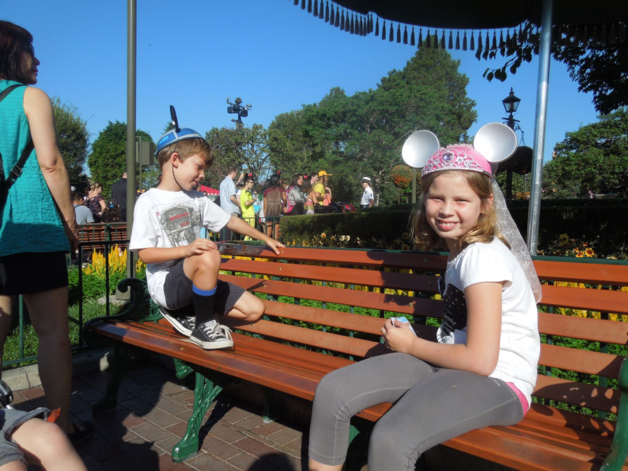 Disneyland Center Circle Picture