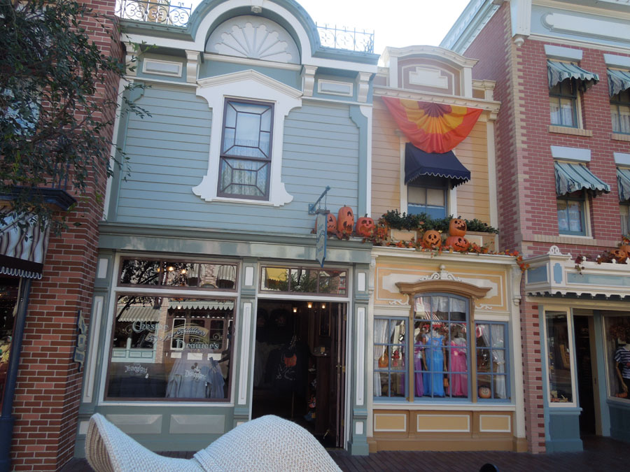Disneyland Main Street Picture