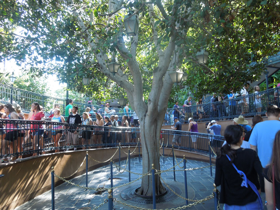 Pirates of the Caribbean in Disneyland