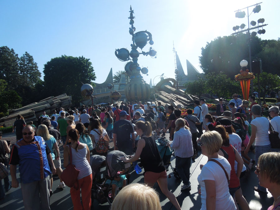 Disneyland Tomorrowland Rockets: The Astro Orbiter