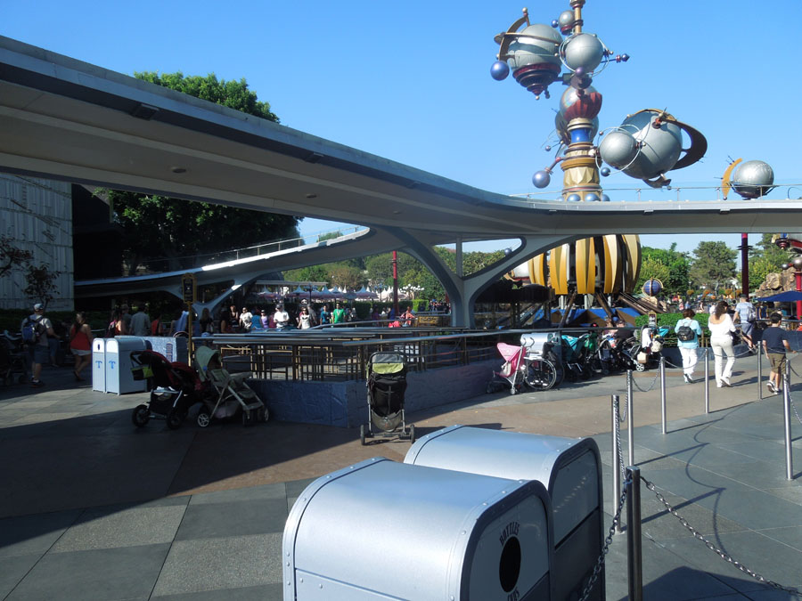 Disneyland Tomorrowland Rockets: The Astro Orbiter