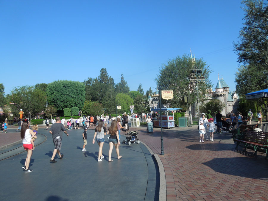 Disneyland Tomorrowland Rockets: The Astro Orbiter