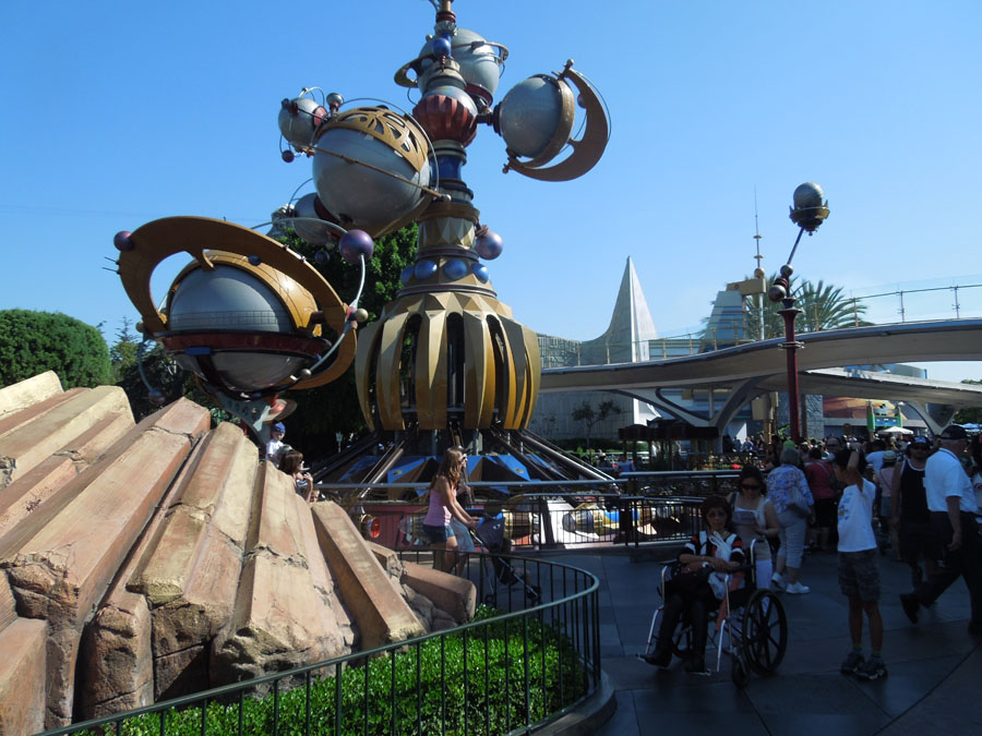 Disneyland Tomorrowland Rockets: The Astro Orbiter