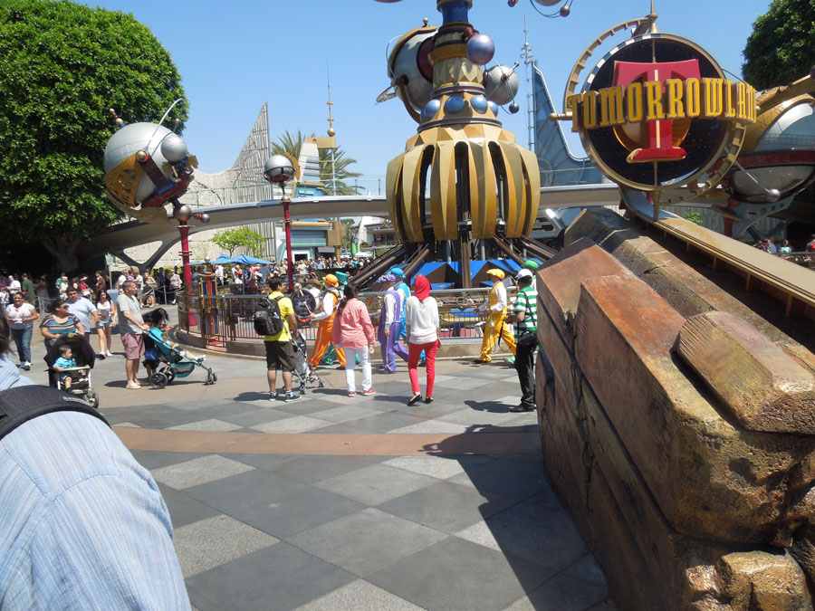 Disneyland Tomorrowland Rockets: The Astro Orbiter