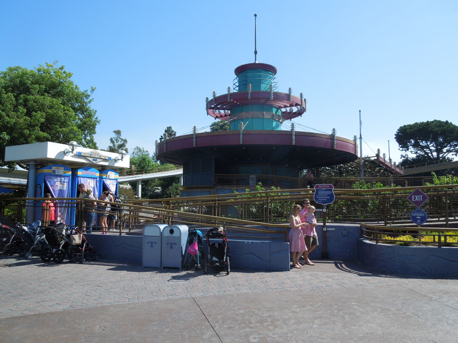 Disneyland Tomorrowland: Autopia