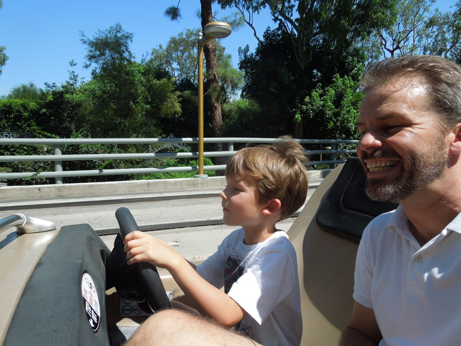 Disneyland Tomorrowland: Autopia Car