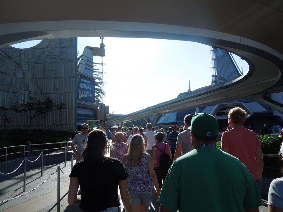 Disneyland Tomorrowland: Buzz Lightyear Astro Blasters Picture