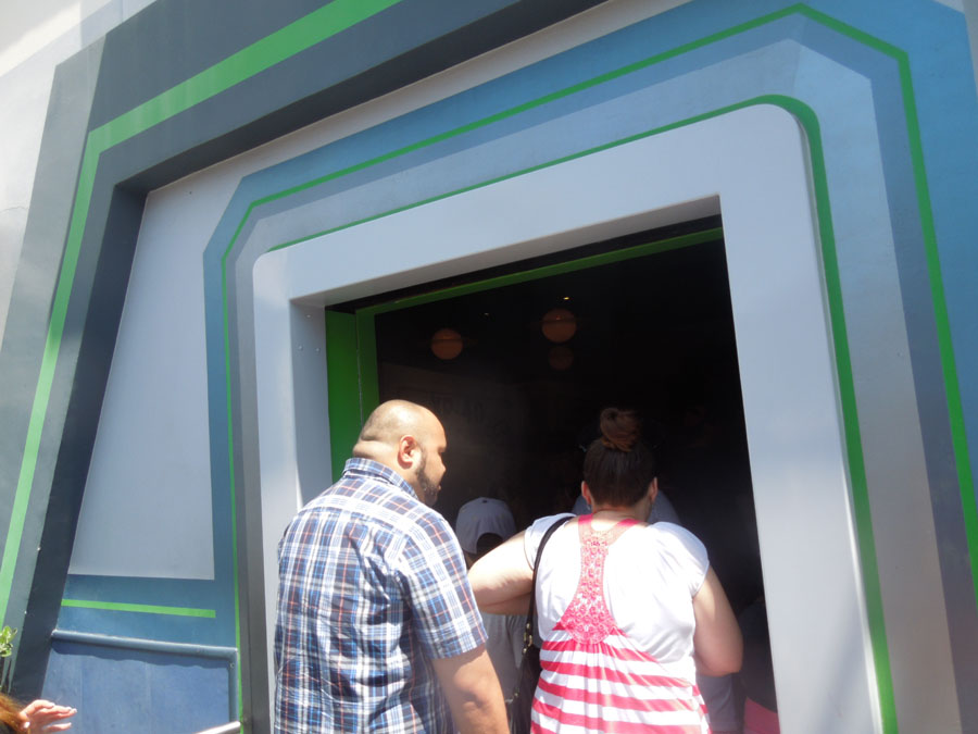 Disneyland Tomorrowland: Buzz Lightyear Astro Blasters Picture