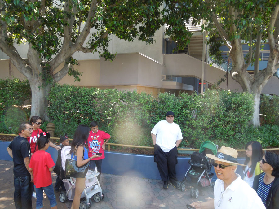 Disneyland Innoventions Building