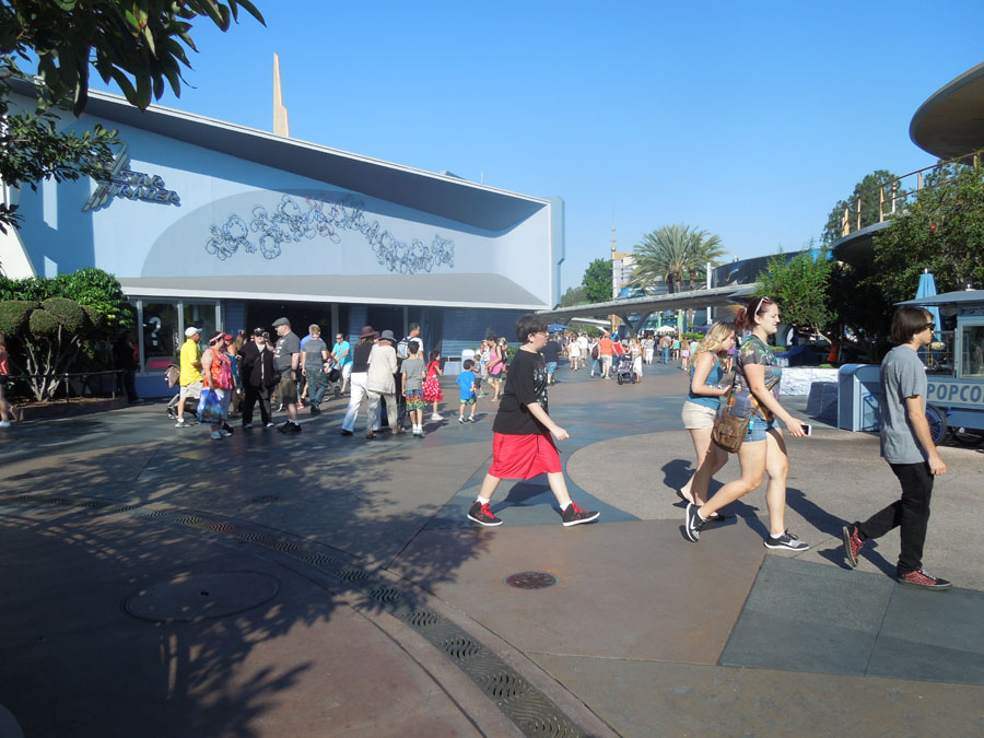Disneyland Star Trader