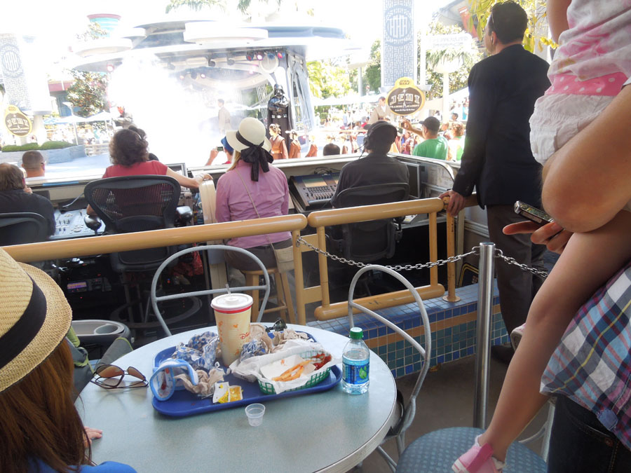 Disneyland Tomorrowland Terrace