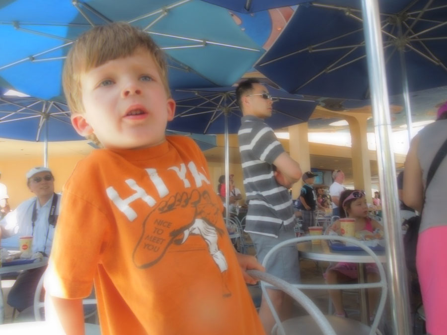 Disneyland Tomorrowland Terrace