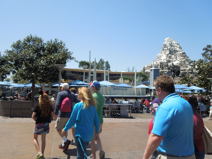 Disneyland Tomorrowland Terrace